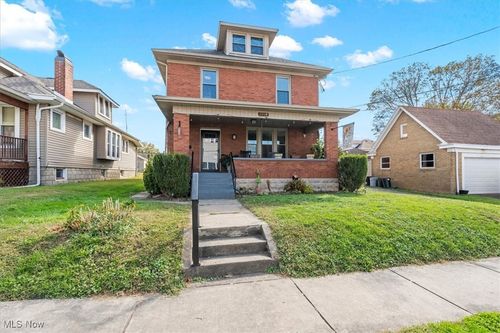 2302 Liberty St, Parkersburg, WV, 26101-2839 | Card Image