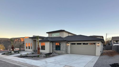 296 E 1100 N, Hurricane, UT, 84737-2695 | Card Image