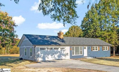 907 Highway 14, Simpsonville, SC, 29681-5839 | Card Image