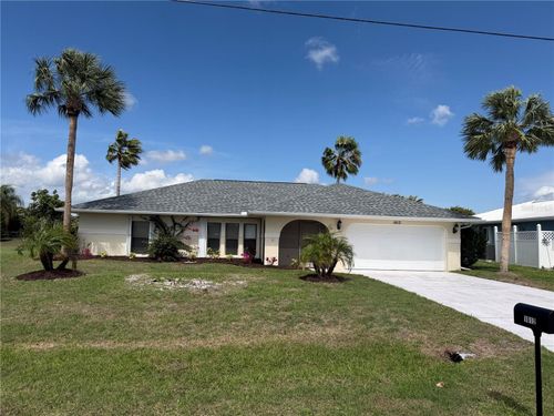 1612 Blue Lake Cir, PUNTA GORDA, FL, 33983-5905 | Card Image