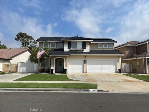 1318 Hermosa Dr, Corona, CA, 92879-8865 | Card Image