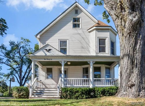 521 Klingsick Ln, Washington, MO, 63090-1719 | Card Image