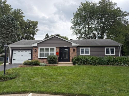 303 Lee Ct, Crystal Lake, IL, 60014-7521 | Card Image
