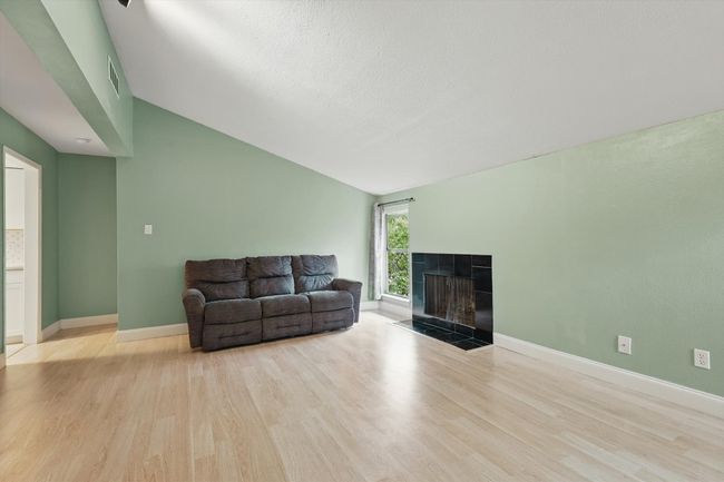 APT-2136 - 12824 Midway Rd, Condo with 2 bedrooms, 2 bathrooms and null parking in Dallas TX | Image 6