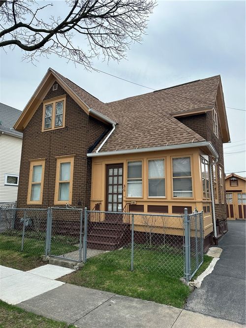 36 Heidelberg St Street, Rochester, NY, 14609 | Card Image