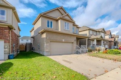 605 Sundew Dr, House other with 4 bedrooms, 2 bathrooms and 4 parking in Waterloo ON | Image 3