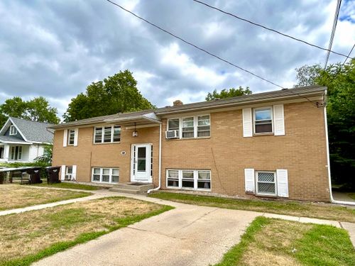 104 Wilbur St, Wyoming, MI, 49548-3317 | Card Image
