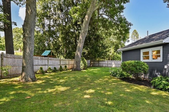 7 Bishops Ln, House other with 3 bedrooms, 5 bathrooms and 4 parking in Lynnfield MA | Image 34