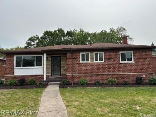 23530 Gardner St, Oak Park, MI, 48237-2467 | Card Image
