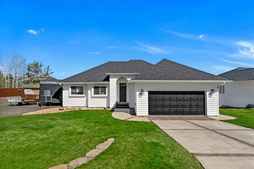 3773 Sw Timber Ave, Redmond, OR, 97756-9500 | Card Image