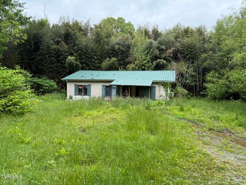 721 Taggart Avenue, Big Stone Gap, VA, 24219 | Card Image