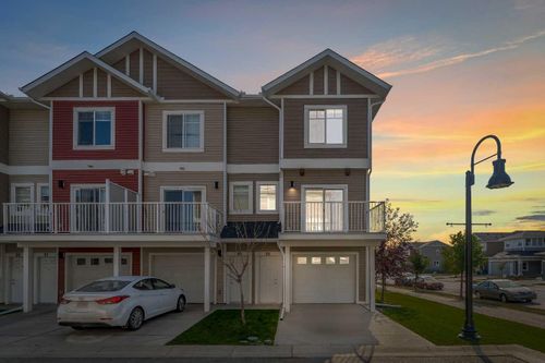 23 Redstone Cir Ne, Calgary, AB, T3N0M8 | Card Image