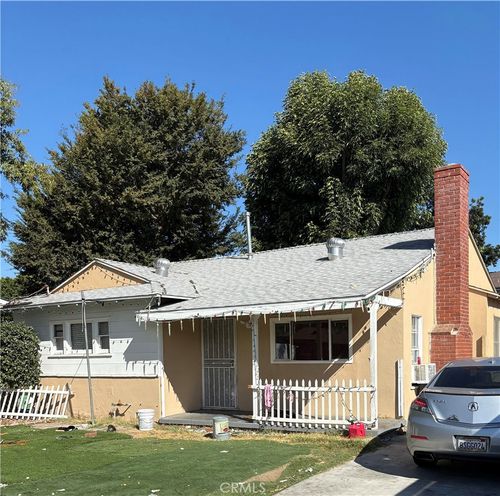 15445 Archwood St, Van Nuys, CA, 91406-6305 | Card Image