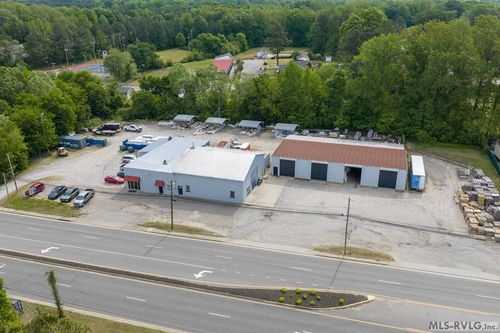 728 N Main St, Emporia, VA, 23847-1242 | Card Image