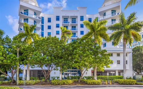apt-602-3030 188th St, Miami, FL, 33180-2858 | Card Image