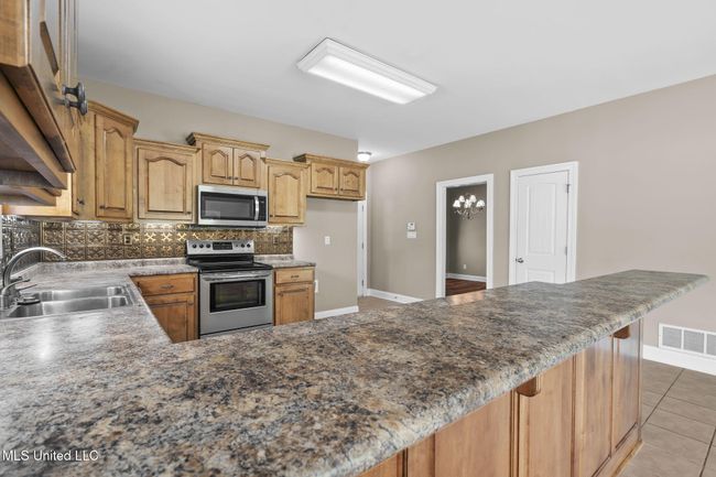 17-web-or-mls-10080 Green Forest Dr-17 | Image 18