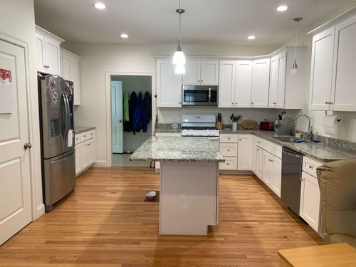 54 Cielo Dr, Dover, NH, 03820-5607 | Card Image