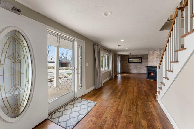 860 E Northshore Dr, House other with 4 bedrooms, 2 bathrooms and null parking in Syracuse IN | Image 6