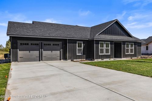228 Lakewood Rd, Victor, ID, 83455-3601 | Card Image