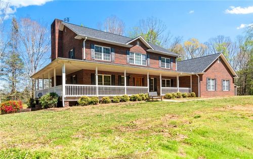 1381 Foster Payne Rd, Boomer, NC, 28606-8109 | Card Image