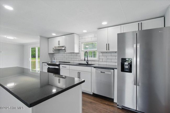1499 Nc Highway 210 E, House other with 3 bedrooms, 3 bathrooms and null parking in Harrells NC | Image 33