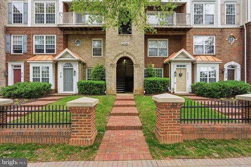 12-214 Fallsgrove Blvd, ROCKVILLE, MD, 20850-4748 | Card Image