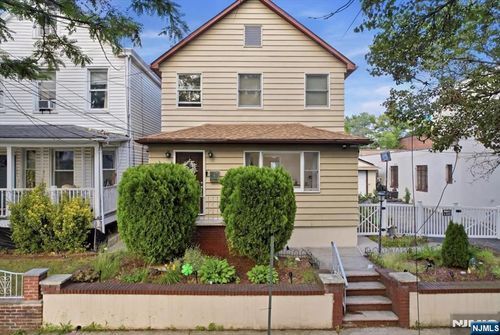 30 Getty Ave, Clifton, NJ, 07011-2314 | Card Image