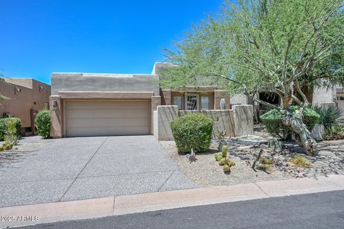 9508 E Chuckwagon Ln, Scottsdale, AZ, 85262-1127 | Card Image