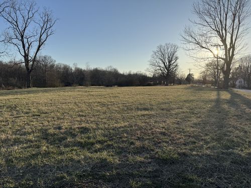 1870 Southside Rd, Southside, TN, 37171-9033 | Card Image