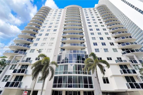 901-601 Ne 23rd St, Miami, FL, 33137-4964 | Card Image