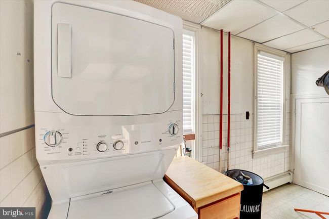 70 N Main St, House other with 3 bedrooms, 2 bathrooms and null parking in SPRING GROVE PA | Image 13
