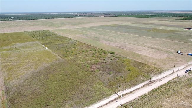 View of rural area featuring abundant farmland | Image 7
