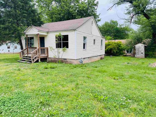 37 Maple St, Melbourne, AR, 72556-8953 | Card Image