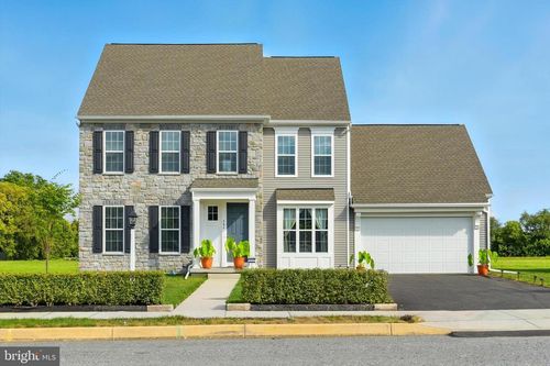 151 Moorefield St, MECHANICSBURG, PA, 17055-8742 | Card Image