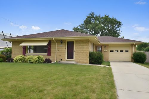 925 Virginia St, RACINE, WI, 53405-2257 | Card Image