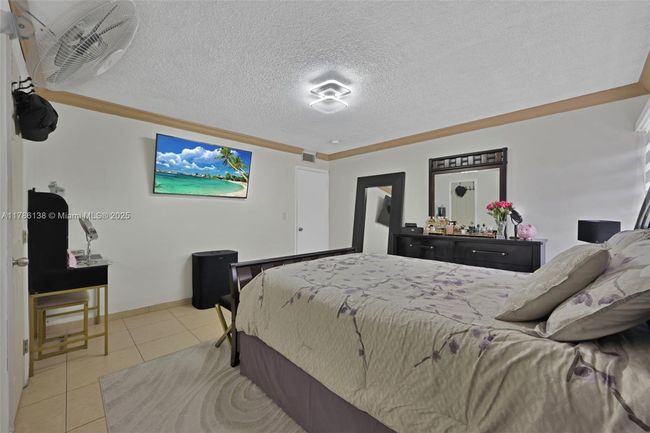 APT-207 - 4670 W 13 Th Ln, Condo with 3 bedrooms, 2 bathrooms and null parking in Hialeah FL | Image 9