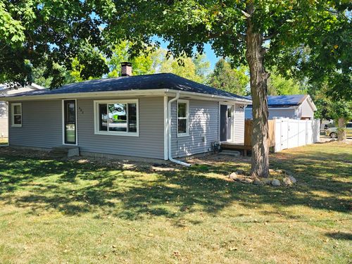 602 4th Ave, Chenoa, IL, 61726-1510 | Card Image