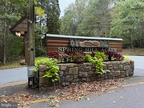 541 Hemlock Ln, LEBANON, PA, 17042-9017 | Card Image