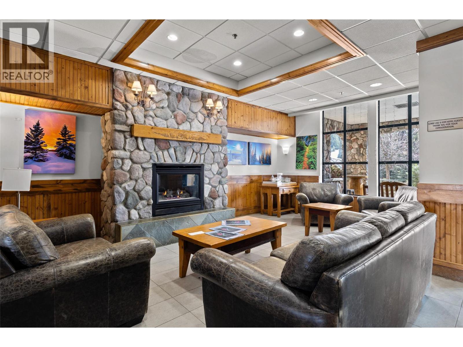 Residential in Sun Peaks 4