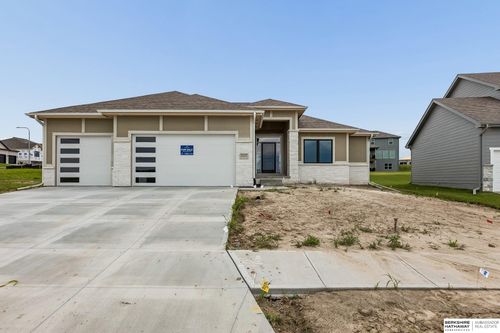 6227 N 210th Street, Elkhorn, NE, 68022 | Card Image