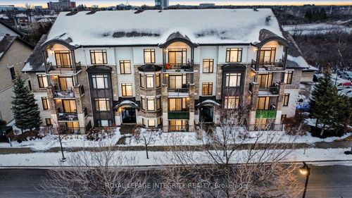 303-705 Beauparc Pvt, Gloucester, ON, K1J0B6 | Card Image