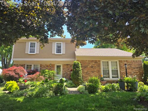 24658 Christina Ln, Novi, MI, 48375-2302 | Card Image