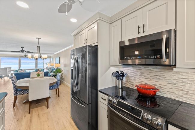 UNIT-87 - 6400 Flotilla Dr, Condo with 2 bedrooms, 2 bathrooms and null parking in HOLMES BEACH FL | Image 8