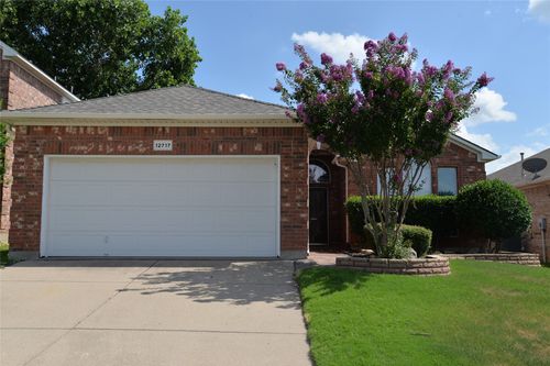 12717 Old Macgregor Ln, Fort Worth, TX, 76244-4357 | Card Image