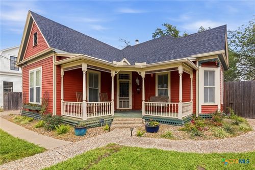 306 W Stayton Ave, Victoria, TX, 77901-6456 | Card Image
