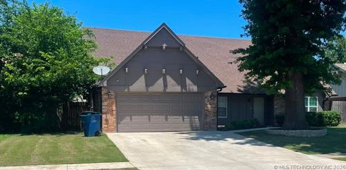 10931 29th St, Tulsa, OK, 74129-7815 | Card Image