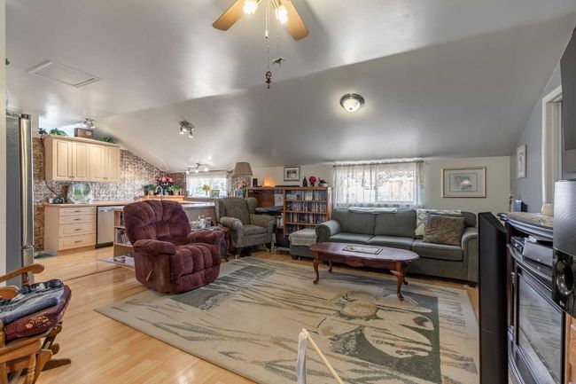 128 Main St, Home with 0 bedrooms, 0 bathrooms and null parking in Barons AB | Image 18