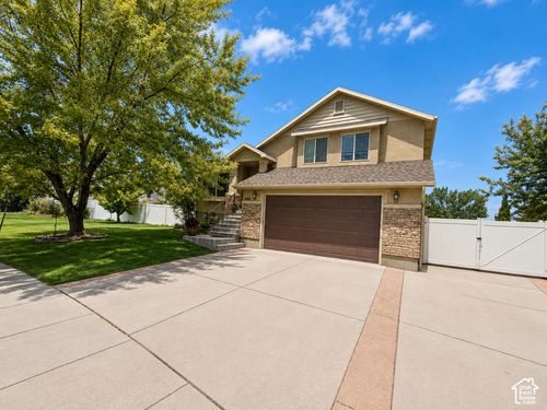 1060 Ascot Dr, North Salt Lake, UT, 84054-6016 | Card Image