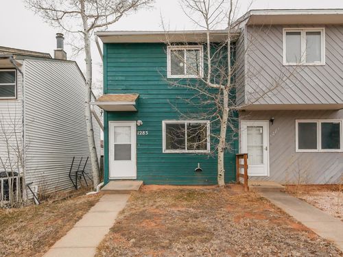 1283 N 18th St, Laramie, WY, 82072-2304 | Card Image