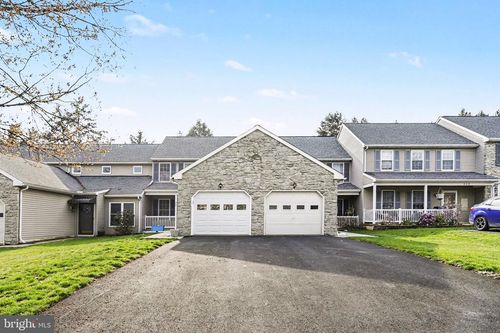458 Meadowlark Ln, MANHEIM, PA, 17545-8532 | Card Image